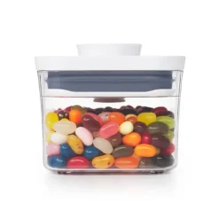 OXO Boîte de Conservation Pop Rectangle 0,6 L Good Grips Outlet