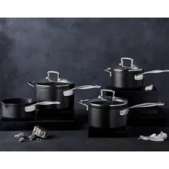 LE CREUSET Casserole 2 becs verseurs 16 cm Anti-Adhérente Les Forgées
