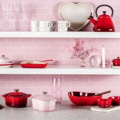 LE CREUSET Cocotte en Fonte Cœur 20 cm Shell Pink Sale