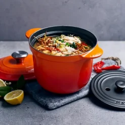 LE CREUSET Cocotte en Fonte Every 18 cm Volcanique Online