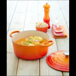 LE CREUSET Cocotte en Fonte Ronde 20 cm Volcanique Signature Online