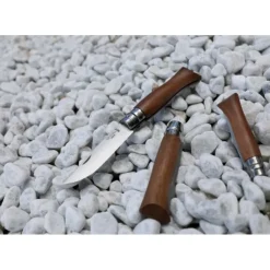 OPINEL Couteau N°9 avec Manche en Noyer