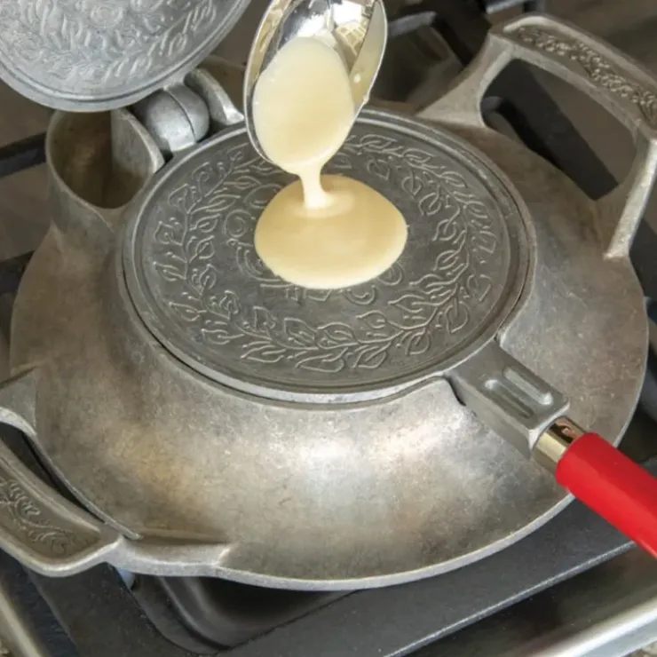 NORDIC WARE Gaufrier Norvégien Krumkake Fonte d'Aluminium Ø13 cm Online