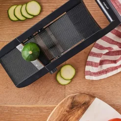 MASTRAD Mandoline 3 Lames avec Poussoir Discount