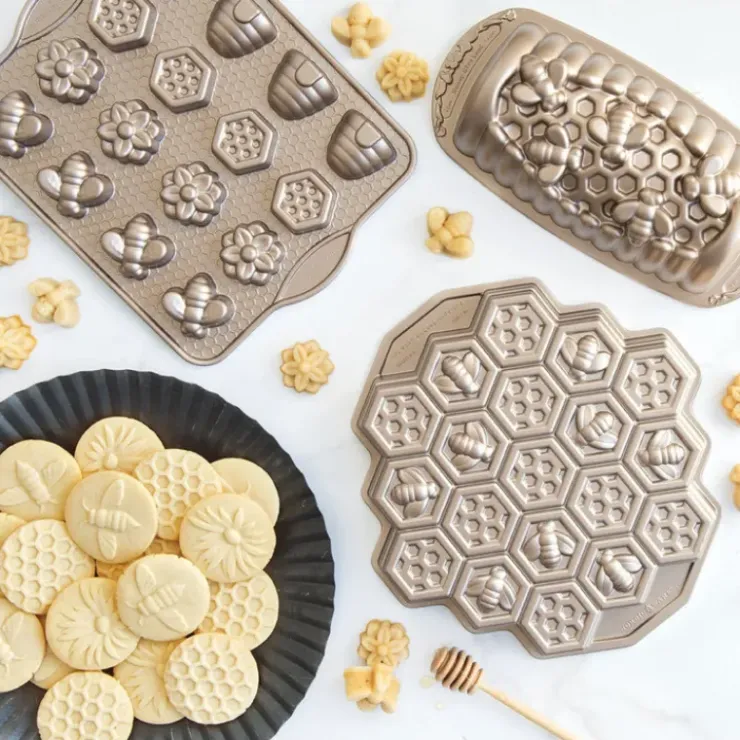 NORDIC WARE Moule à Cake Abeilles Toffee Sale