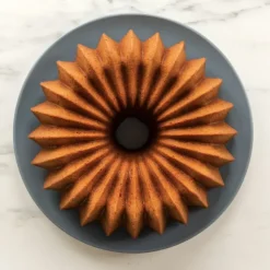 NORDIC WARE Moule à Gâteau Bundt Brilliance 2,5 L Gold Clearance
