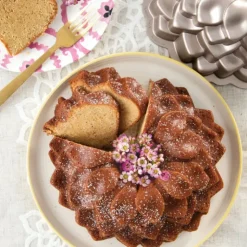 NORDIC WARE Moule à Gâteau Bundt Pétales de Fleur Toffee Best