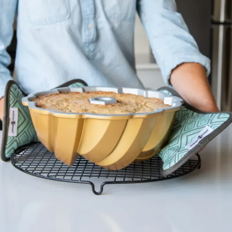NORDIC WARE Moule à Gâteau Bundt Torsadé Gold Hot