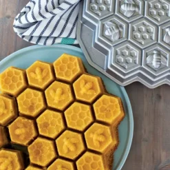 NORDIC WARE Moule à Gâteau Nid d'Abeilles Toffee Clearance