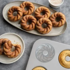 NORDIC WARE Moule à Gâteaux Donuts Torsadés (x6) Pro Cast Hot