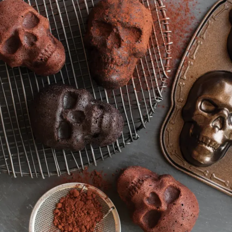 NORDIC WARE Moule à Gâteaux Têtes de Mort (x6) Bronze Online