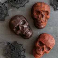 NORDIC WARE Moule à Gâteaux Têtes de Mort (x6) Bronze Online