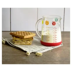 PEBBLY Pichet Doseur en Verre et Silicone 1 L Rouge Discount