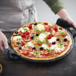 EMILE HENRY Pierre à Pizza Fusain 36 cm Hot