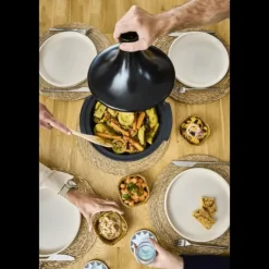 PEUGEOT Plat à Tajine en Aluminium Revêtement Céramique 30 cm Noir Satin Discount