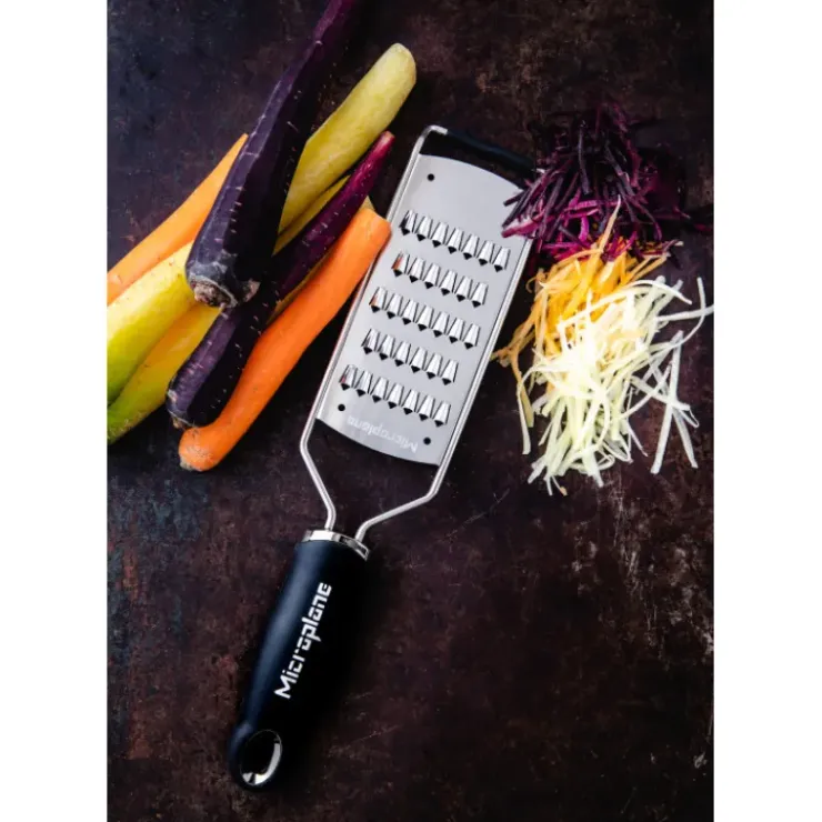 MICROPLANE Râpe à Carottes Gourmet Noir Hot