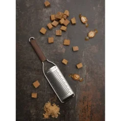MICROPLANE Râpe Gros Grains Master Manche en Bois Outlet